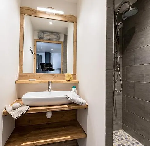 Nazca C8 ヴァル・トランス